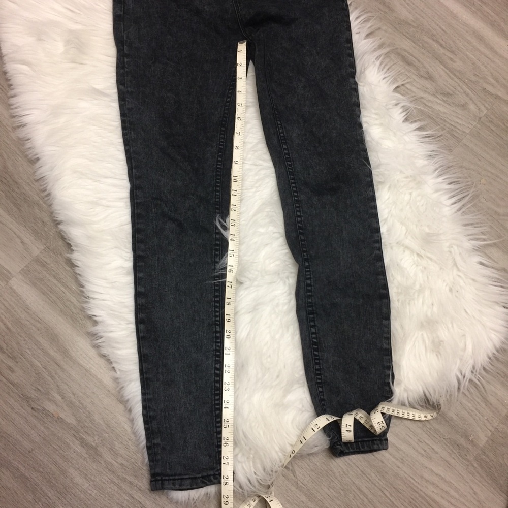 BDG High Rise Ankle Jean - Picture 5 of 8